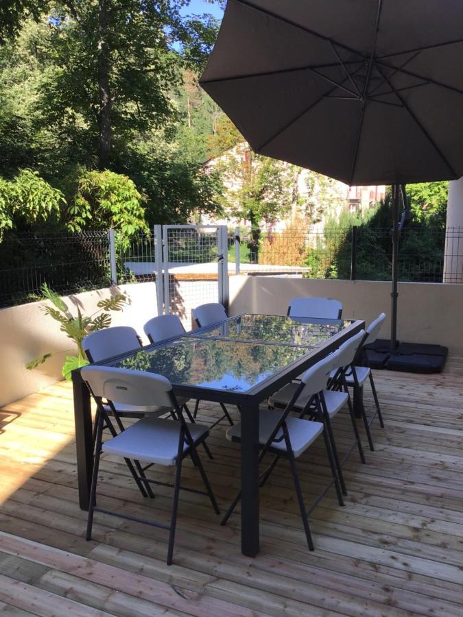 Magnifique T4 avec terrasse à Saint-Nectaire - 8 pers Apartamento Exterior foto