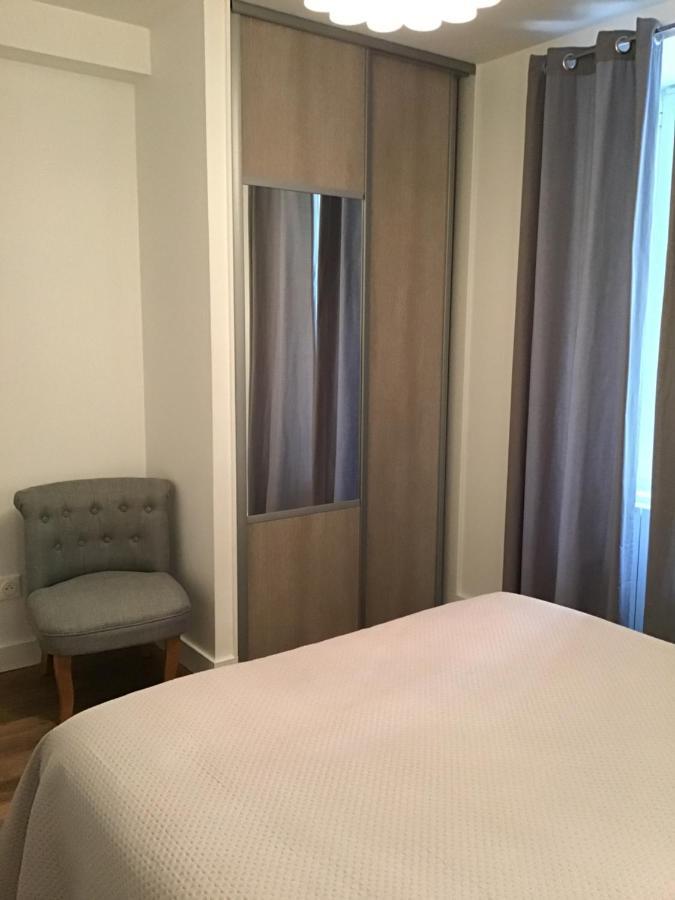 Magnifique T4 avec terrasse à Saint-Nectaire - 8 pers Apartamento Exterior foto